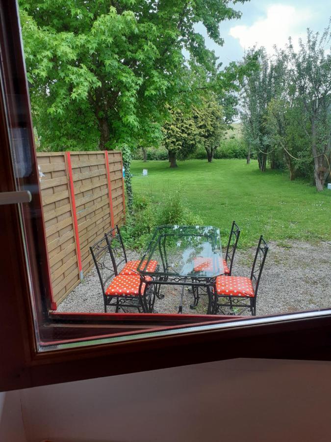 Chez Christine Bed & Breakfast Noyal-Pontivy Екстериор снимка
