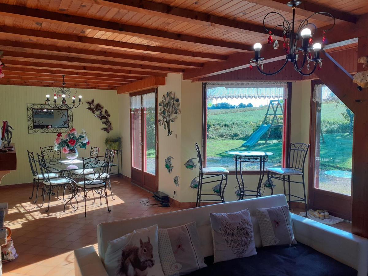 Chez Christine Bed & Breakfast Noyal-Pontivy Екстериор снимка