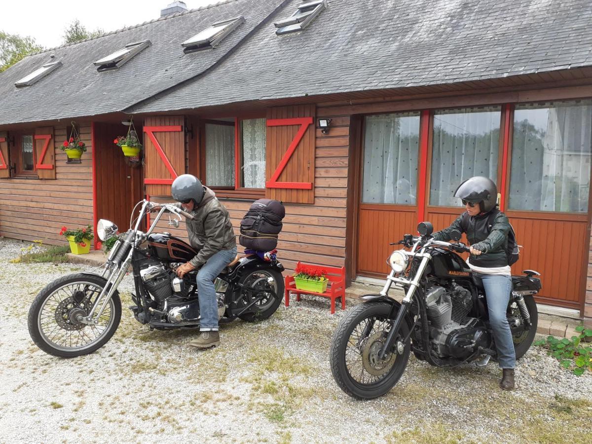 Chez Christine Bed & Breakfast Noyal-Pontivy Екстериор снимка